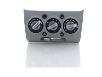 Heating control panel used - Suzuki ALTO - 74400M68K71-FPG
