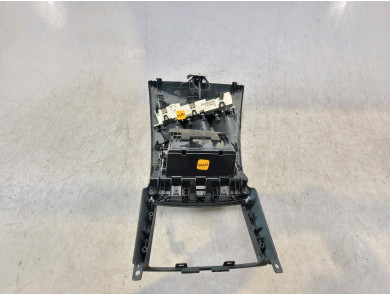 Pièces spécifiques - Nissan 350Z - 24845CD80A - J0-5618U