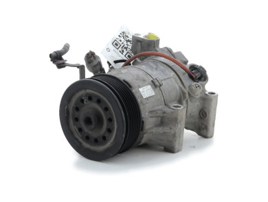 Compresseur de climatisation occasion - Toyota YARIS - 883100D320