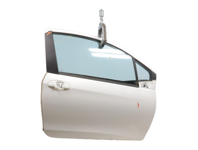 Porte droite (3 portes) occasion - Toyota YARIS - 670010D240