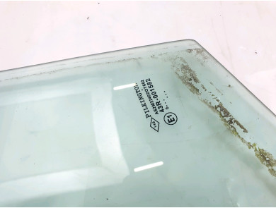 Left front side glass - Opel MOVANO B PH.1 - 93197663 - V0-7534K