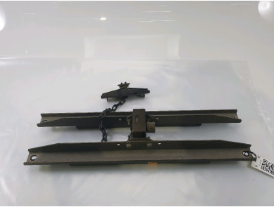 Treuil de roue de secours - Isuzu SERIE N - 8972153331 - X1-2930N