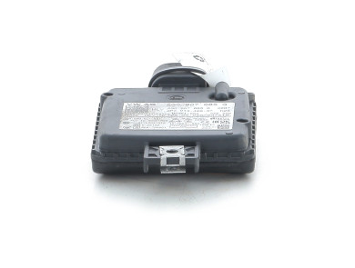 Rear left blind spot detection radar - Audi A3 SPORTBACK IV - 2Q0907685G - V0-5682V
