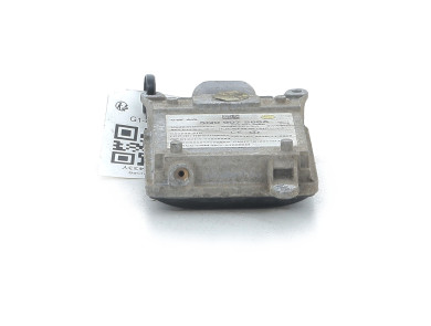 Radar de détection d'angle mort arrière droit - Audi A3 III PH.1 - 8U0907566B - G1-4433Y