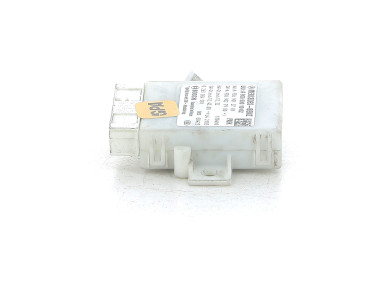 Pièces spécifiques - Mercedes SPRINTER II - A9069001002 - C1-4772Q