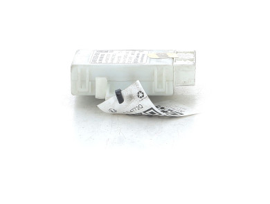Specific parts - Mercedes SPRINTER II - A9069001002 - C1-4772Q