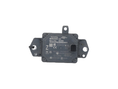 Anti-collision radar used - Toyota RAV4 - 882100R020