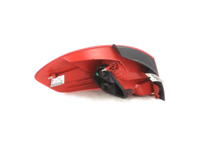 Feu arrière droit - Renault CLIO ESTATE III PH.2 - 8200586844 - K0-1457G