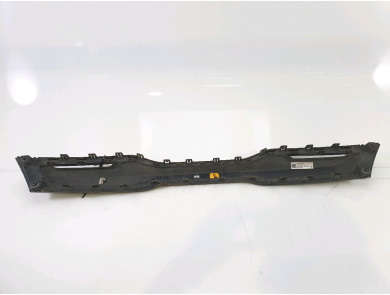 Grille - KIA RIO IV PH.1 - Rouge Fonce - 86350H8600 - N0-9636C