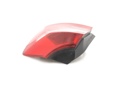 Feu arrière droit - BMW SERIE 1 I PH.2 - 63217164956 - Q1-3904R