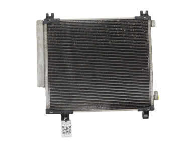 Radiateur de climatisation / Condenseur occasion - Toyota IQ - 8846074010