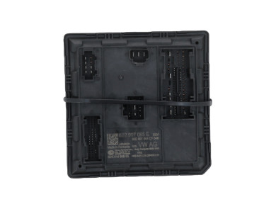 Electrical control management module - Audi A6 VI - 8B2907065E - U0-6930Q
