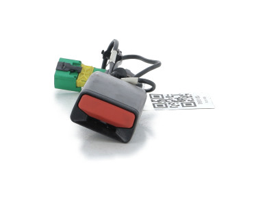 Left front belt clip - Dacia SANDERO II PH.1 - 878172680R - W1-8196L