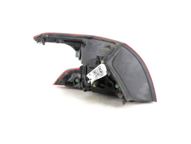 Feu arrière droit - Peugeot 308 II PH.1 - 9677817580 - X1-6338Z