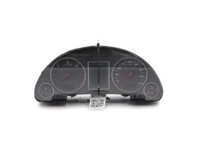 Odometer - Audi A4 AVANT II PH.1 - 8E0920900GX - W1-5969C
