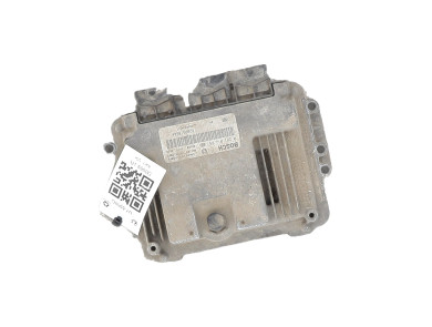 Calculateur moteur - Suzuki GRAND VITARA II PH.1 - 8200518648 - U1-5960G