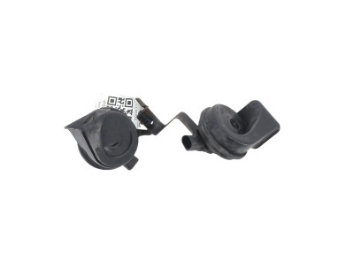 Horn - Audi A3 II PH.1 - Inconnu - 8P0951210A - Y1-6652A