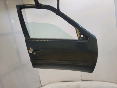 Right front door  used - Peugeot 306 - 9004 L7