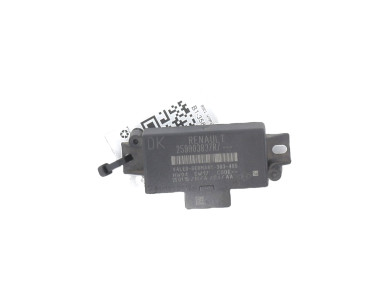 Obstacle detection calculator - Renault MEGANE III PH.3 - 259903837R - B1-3588I