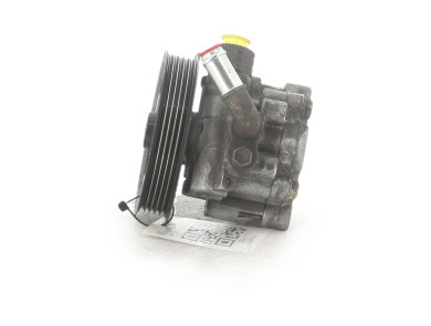 Power steering pump used - Toyota COROLLA VERSO - 4431012560