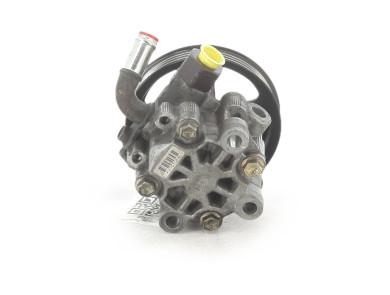 Power steering pump - Toyota COROLLA VERSO I - 4431012560 - I1-1110L