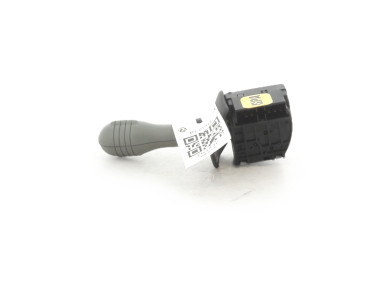 Commodo droit - Renault TWINGO I PH.3 - 7701046628 - P1-0121Z