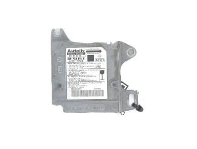 Airbag control unit - Renault MEGANE SCENIC I PH.2 - 8200402397 - Z1-6553E