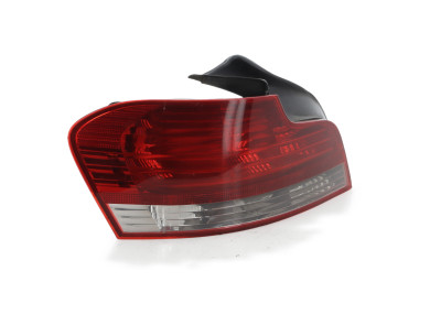 Left rear light - BMW SERIE 1 I - 63217285641 - C1-0315P