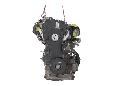 Engine used - Renault LAGUNA - M9R815