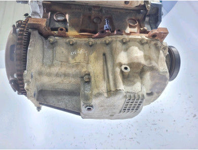 Engine type K4M752 - Renault KANGOO - I1-6614W