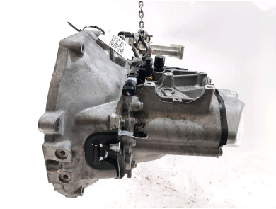 Gearbox type 20A730 - Peugeot 208 II PH.1 - M1-9613M