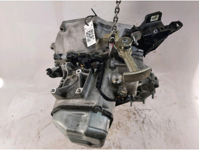Gearbox type 20A730 - Peugeot 208 II PH.1 - M1-9613M