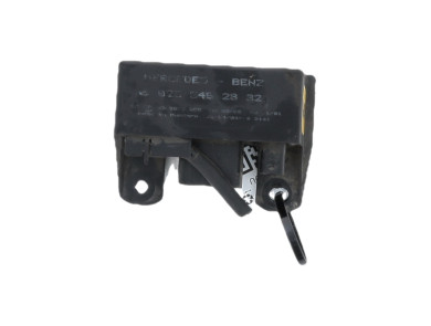 Glow cycle control unit used - Mercedes CLASSE C - 6461538491