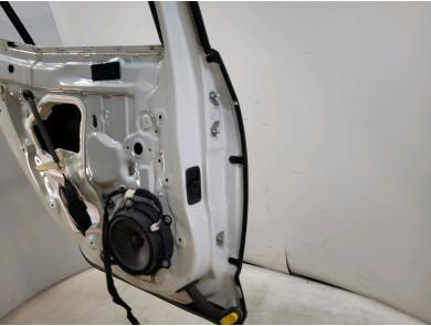 Porte arrière gauche - Renault MEGANE IV PH.1 - Blanc - 821015121R - Y1-1146L