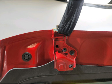 Rear window - Citroen C1 II - Rouge Fonce - B001129480 - E0-9555Z