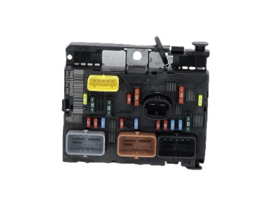 Boitier BSM - Peugeot 207 - 9661086980 - T0-9187P