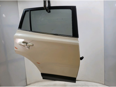 Right rear door used - Toyota RAV4 - 670030R110