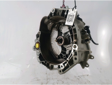 Gearbox type GETRAG-F6 - Opel CORSA D PH.1 - P0-7630W