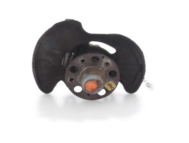 Left steering knuckle used - Mercedes CLASSE C - 2043320101