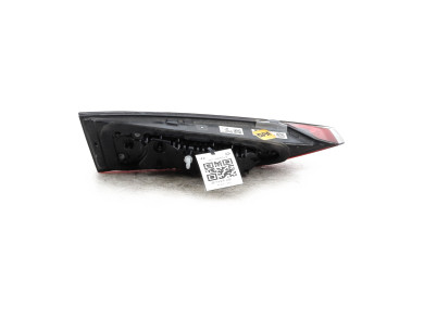 Feu de coffre arrière droit - BMW SERIE 4 I PH.2 - 63217477608 - W1-6556W