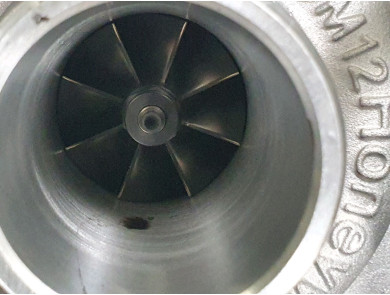 Engine type HN01-1617295980 - Peugeot 208 I PH.2 - S1-5279J