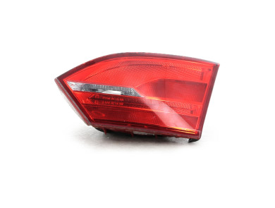 Right hatchback boot light used - Volkswagen JETTA - 5C6945094
