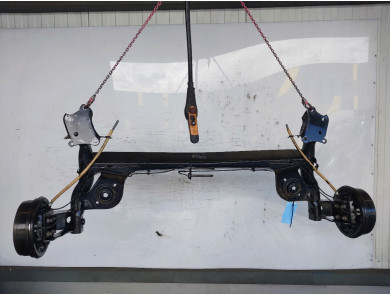 Rear axle - Dacia DUSTER II PH.1 - 555013687R - S1-0709L