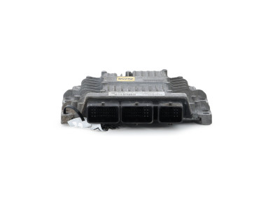 Calculateur moteur - Renault GRAND MODUS PH.2 - 8200843713 - H1-7088F