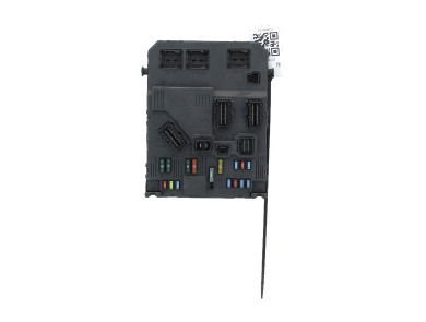 BSI - Body Control Module - Peugeot 206 + - 9657999780 - Z0-8640U