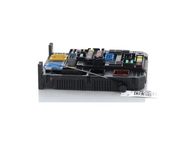 BSI - Calculateur Habitacle - Peugeot 2008 II PH.1 - 9832881080 - P0-9055X