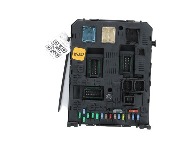 BSI - Body Control Module - Peugeot 5008 I PH.1 - 6570A0 - I0-5878W