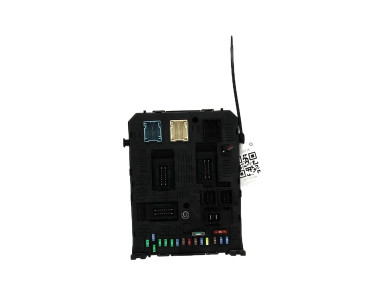 BSI - Body Control Module - Citroen C5 II - 657062 - Y0-6533E