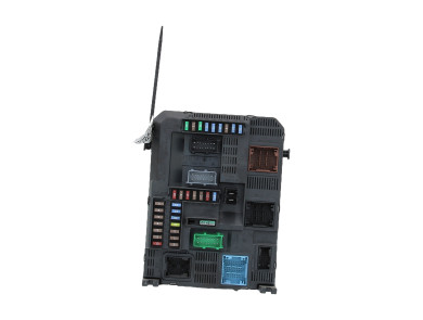 BSI - Calculateur Habitacle - Peugeot 208 I PH.1 - 9807531680 - S0-5990Y