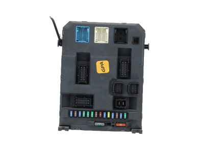 BSI - Body Control Module - Citroen C3 PICASSO PH.1 - 9666952080 - S0-8235A